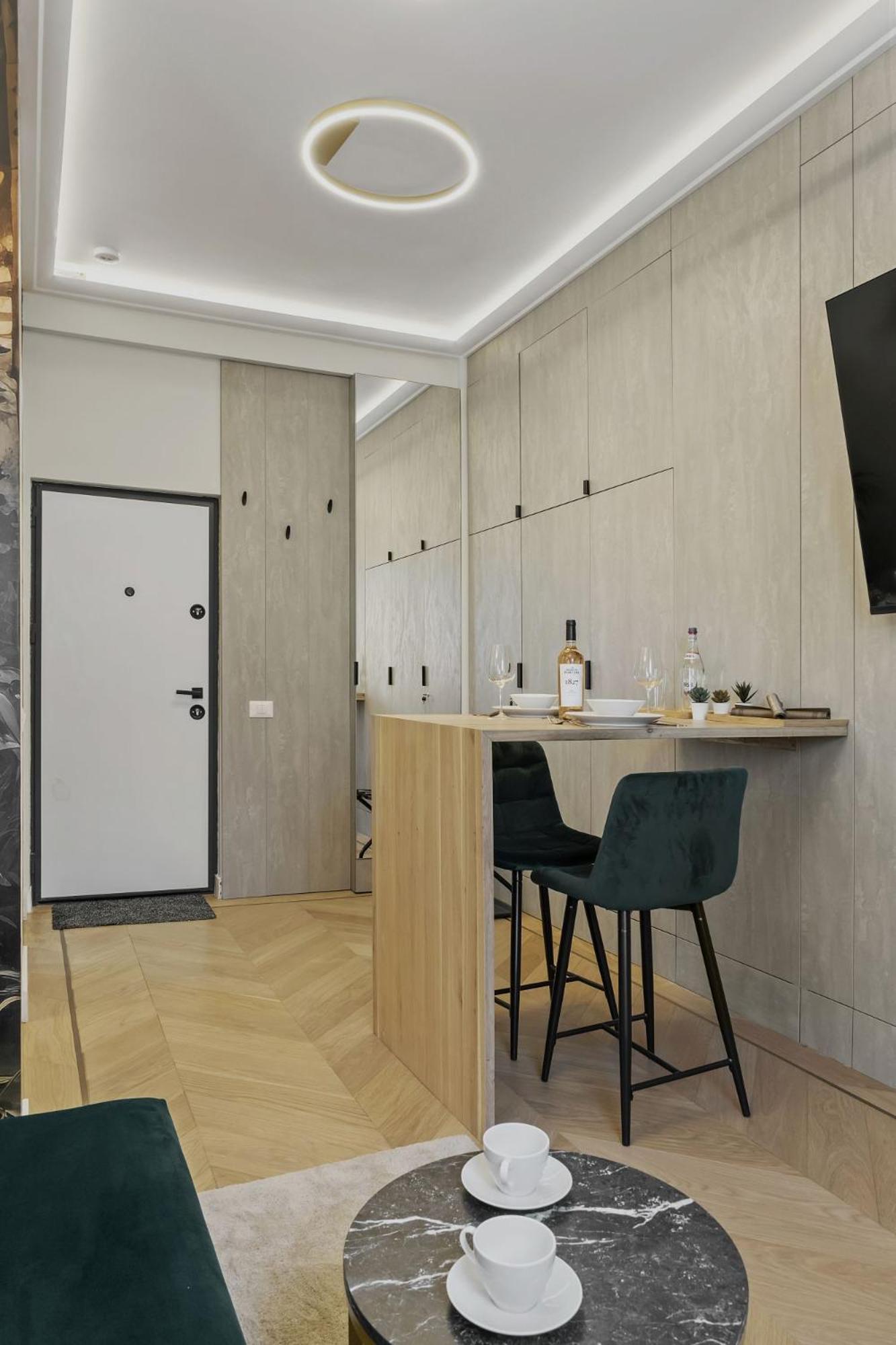 Studio Jungle Breath - City Centre Bukurešť Exteriér fotografie