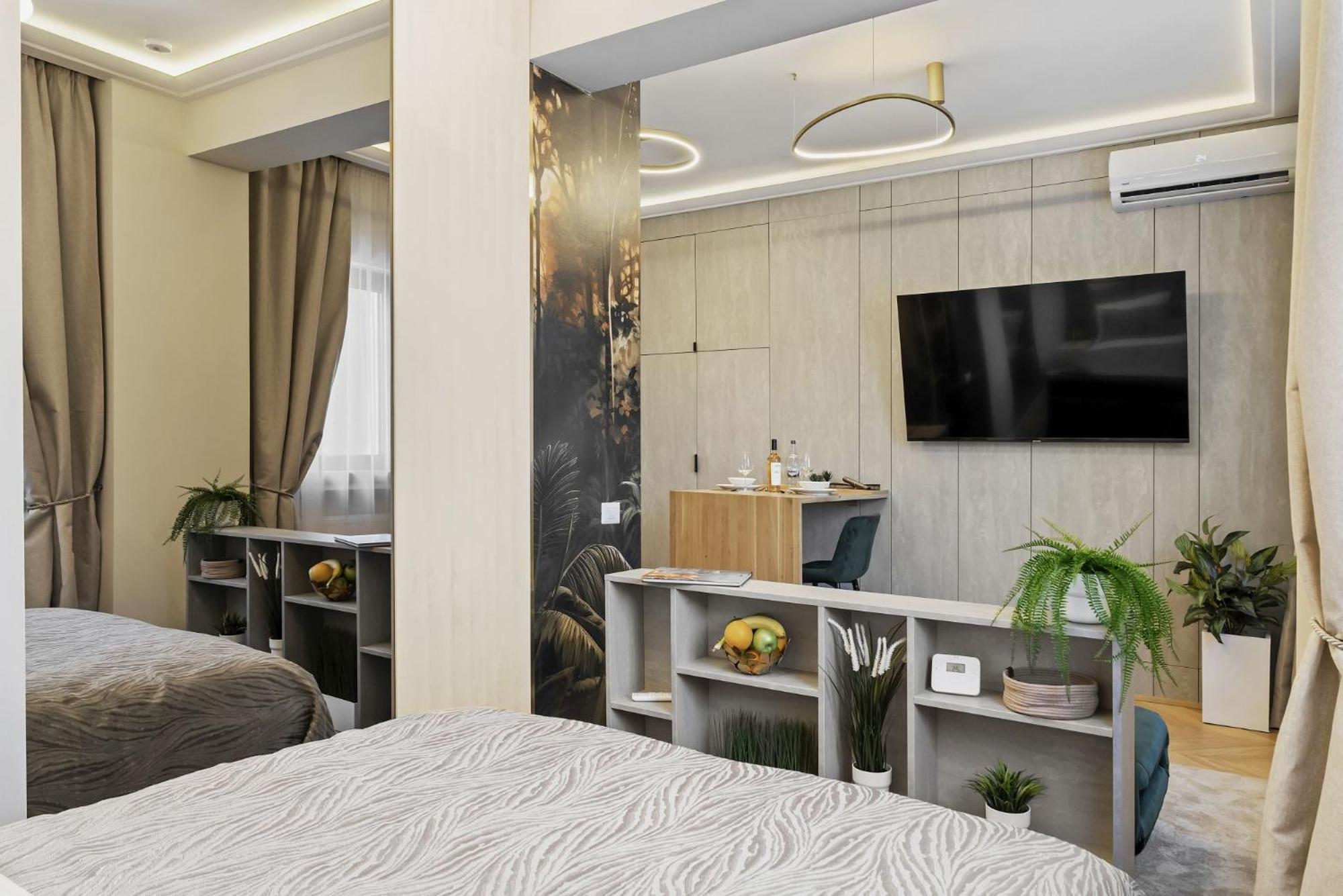 Studio Jungle Breath - City Centre Bukurešť Exteriér fotografie